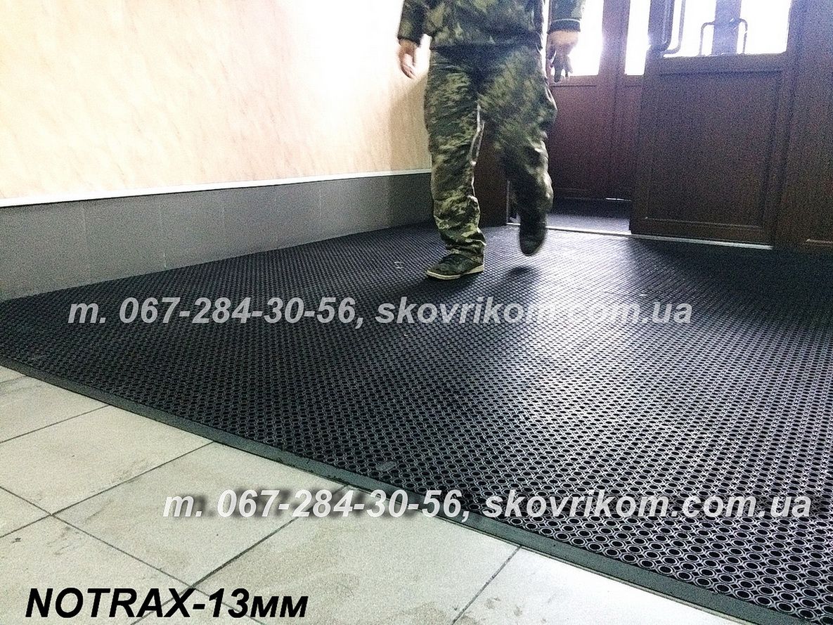 грязезащитные ворсовые, резиновые покрытия, коврики
